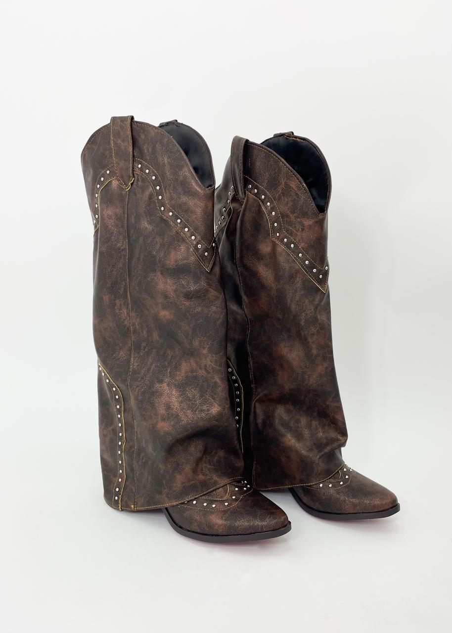 Evelyn c boots