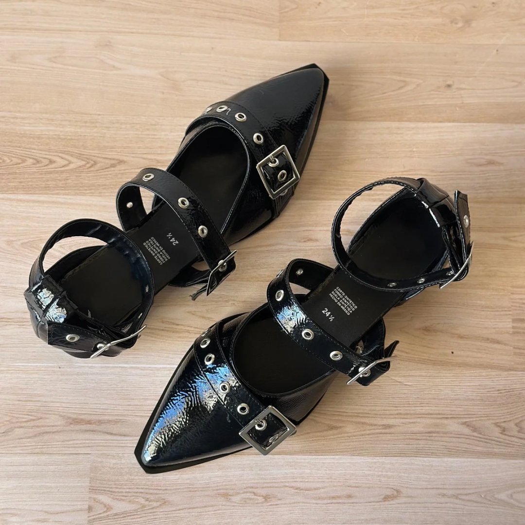 Slingblack flats