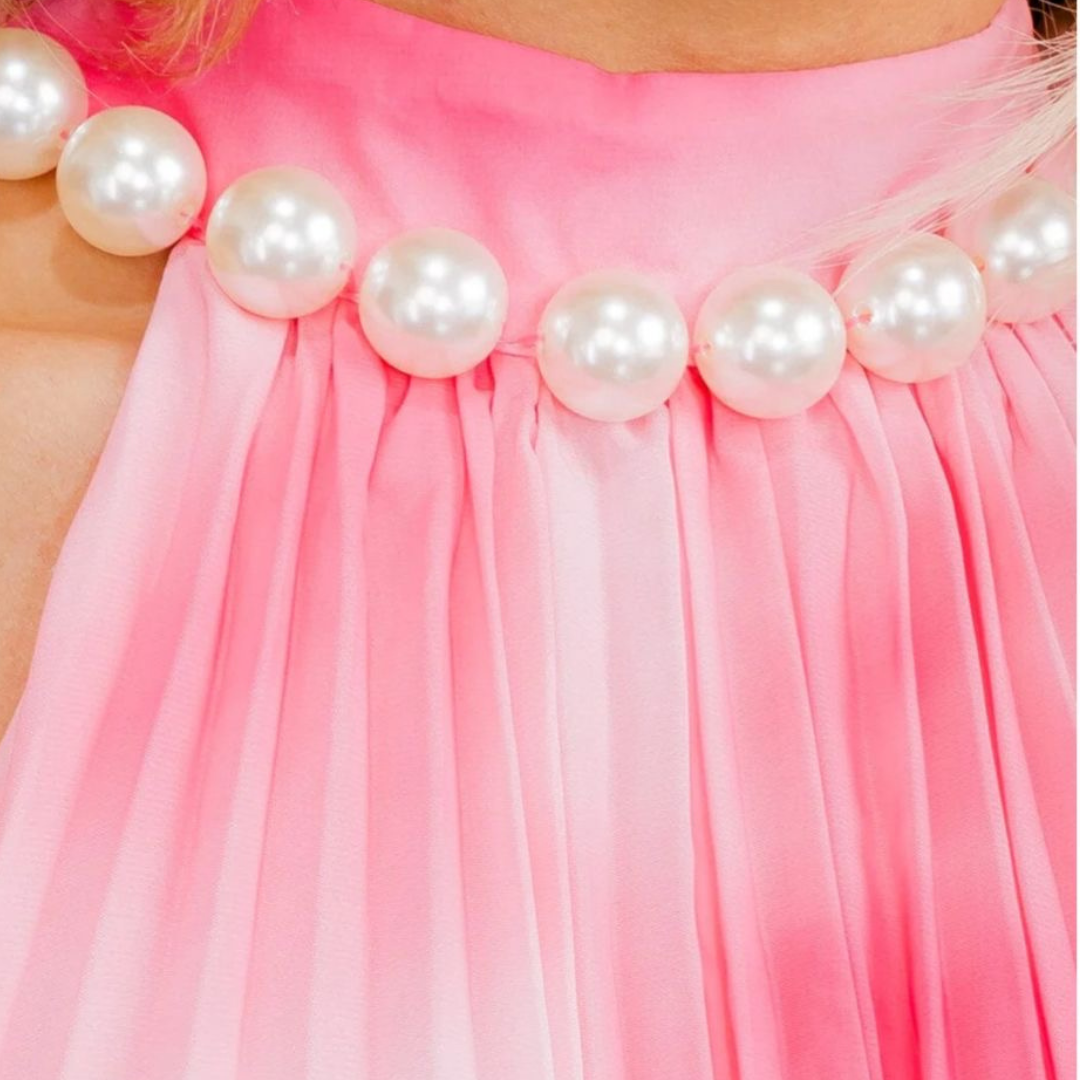 VESTIDO ROSA CON PERLAS