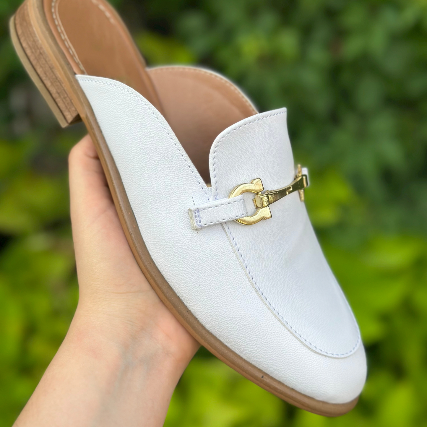 Ivory Chain Elegance Mules