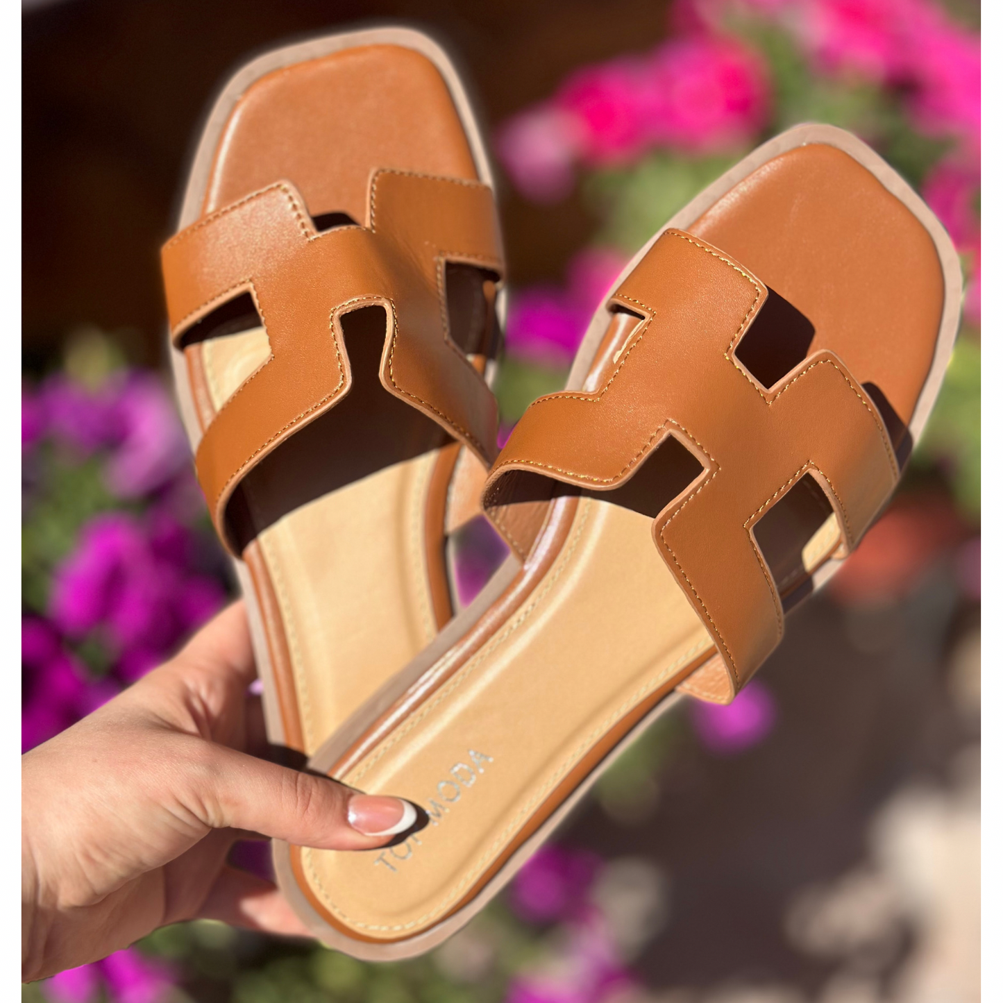 Evelyn Sandals