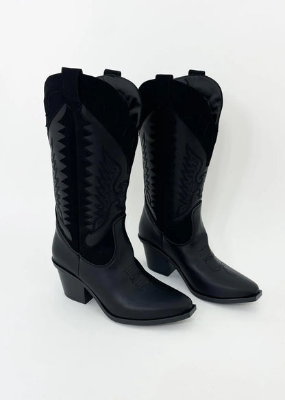 Emmy boots b